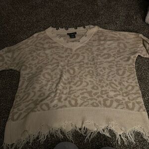 frayed cream and tan sweater, good condition, size 2XL